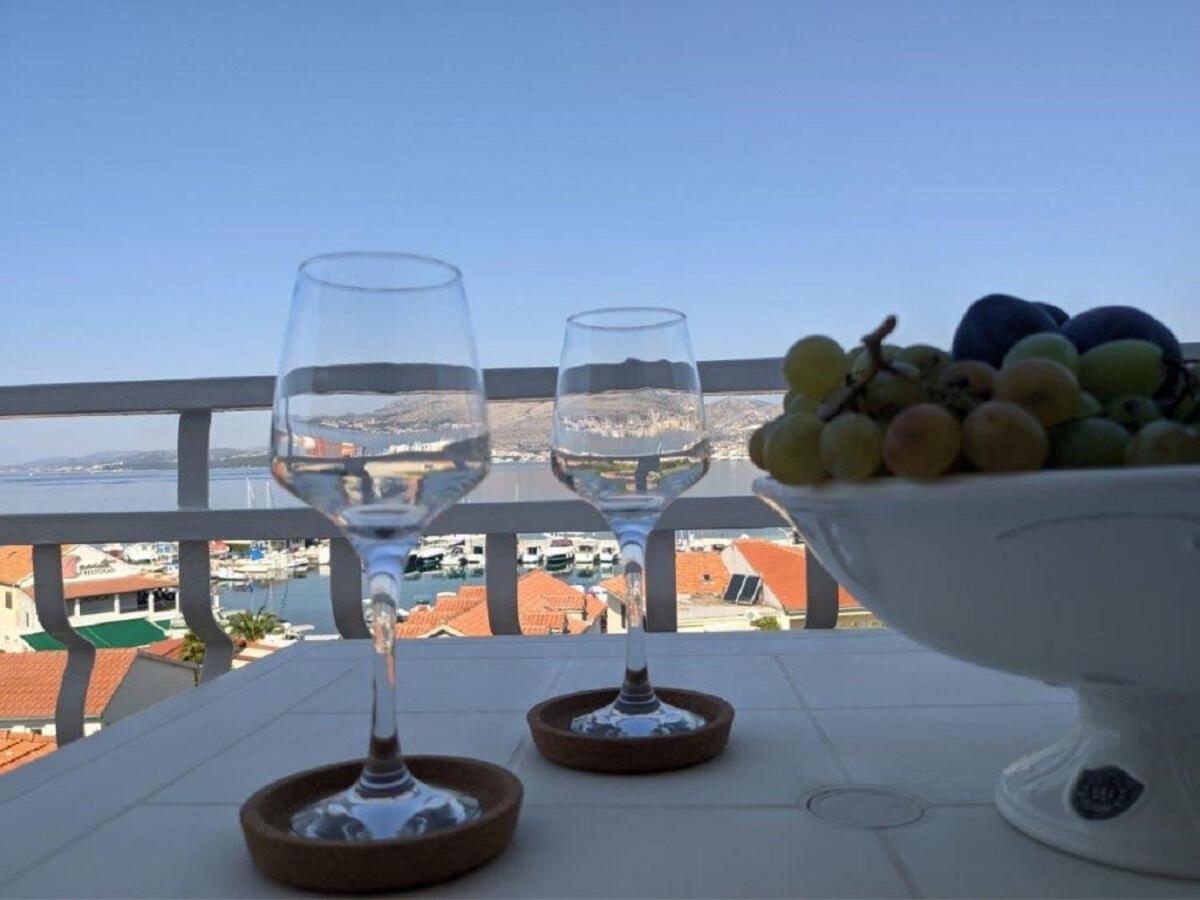 Apartments Biserka - 50 M From Beach تروغير المظهر الخارجي الصورة