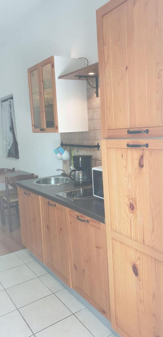 Apartments Biserka - 50 M From Beach تروغير المظهر الخارجي الصورة