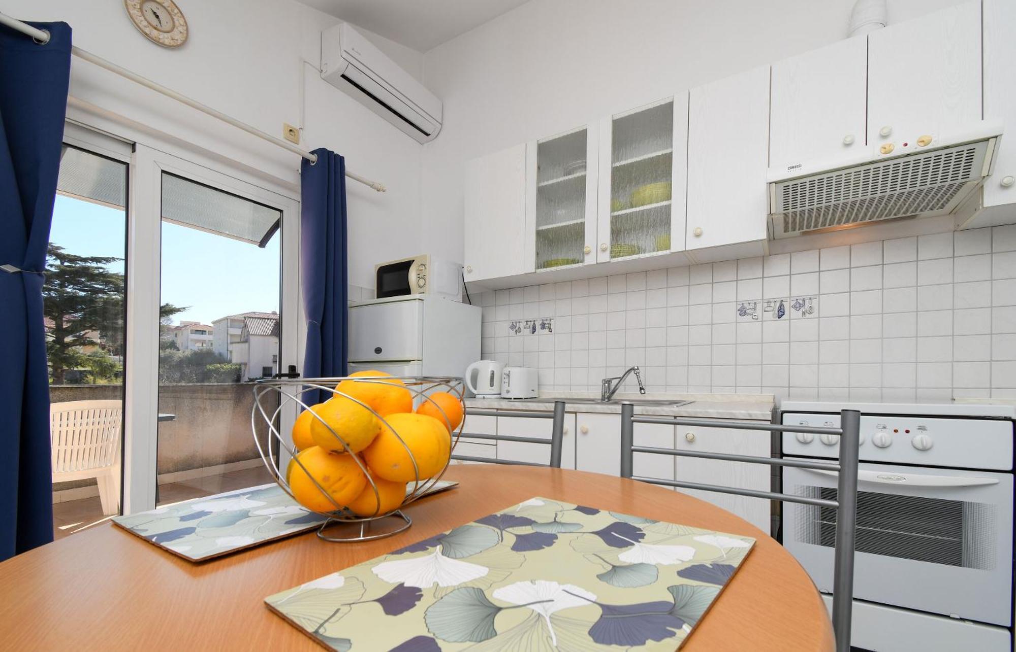 Apartments Biserka - 50 M From Beach تروغير المظهر الخارجي الصورة