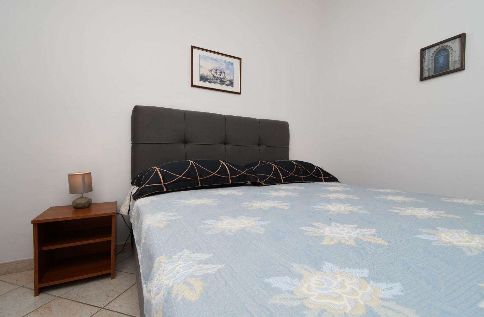 Apartments Biserka - 50 M From Beach تروغير المظهر الخارجي الصورة