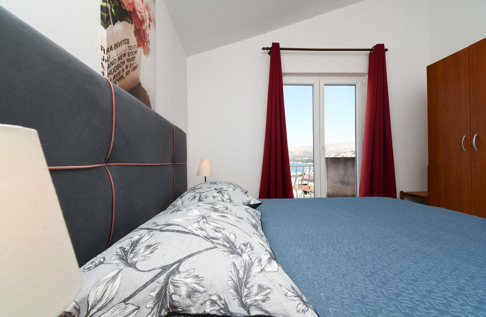 Apartments Biserka - 50 M From Beach تروغير المظهر الخارجي الصورة