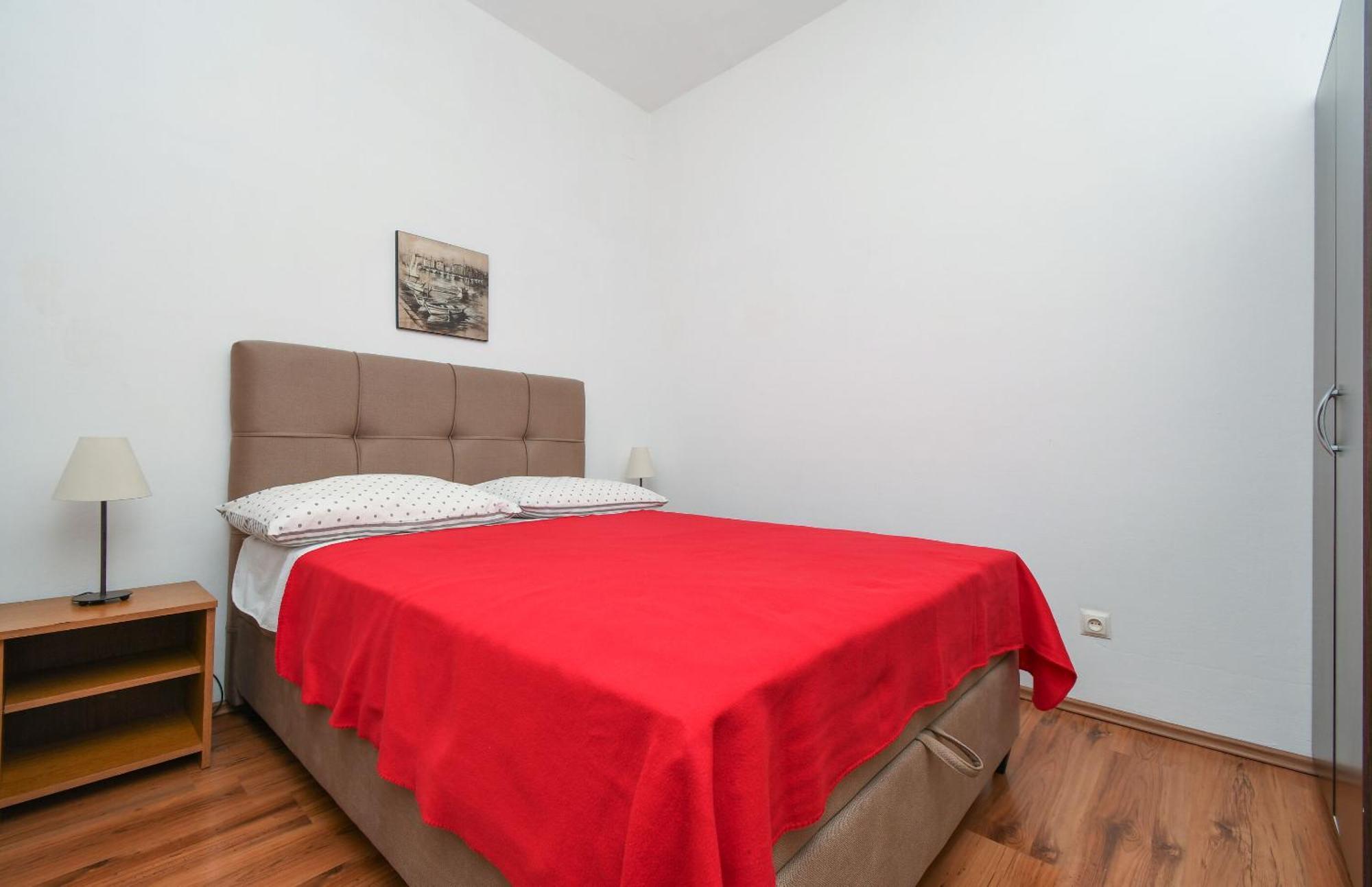 Apartments Biserka - 50 M From Beach تروغير المظهر الخارجي الصورة